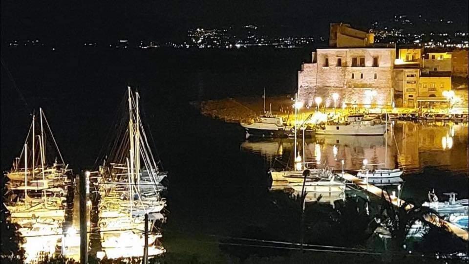 Casa Vacanza Corallo Castellammare del Golfo Kültér fotó